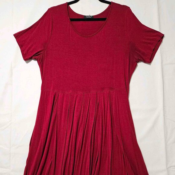 Tralilbee- Red Short Sleeve Swing Dress - Picture 1 of 3